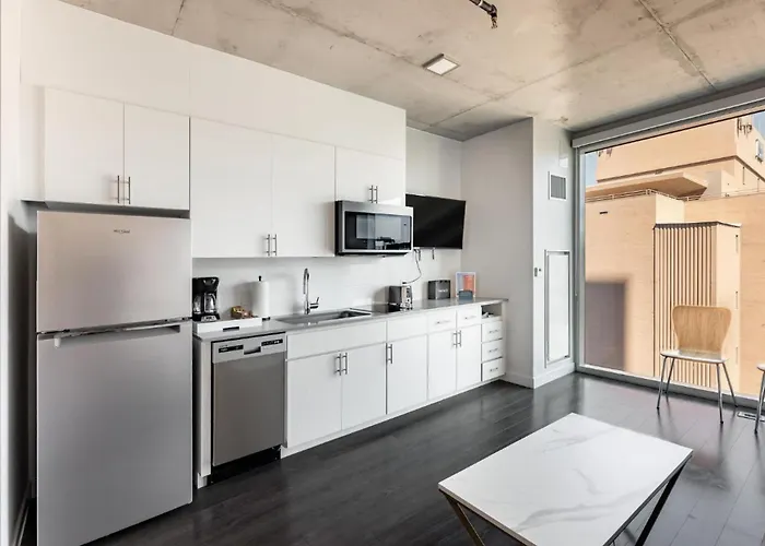 Apartment Boulevard Highrise Stu Sky Pool Parking Gym 34 Phoenix