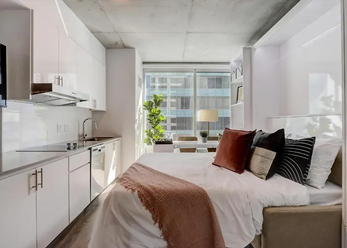 Boulevard Highrise Stu Sky Pool Parking Gym 34 Apartment *