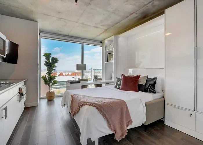 Apartment Boulevard Highrise Stu Sky Pool Parking Gym 34 Phoenix