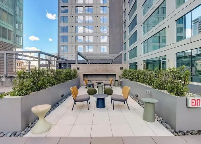 Boulevard Highrise Stu Sky Pool Parking Gym 34 Apartment *